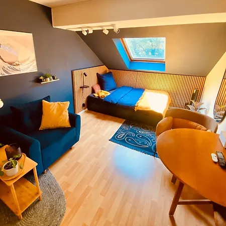 Modernes Ruhiges Mit Ausblick Ins Gruene Homestay *